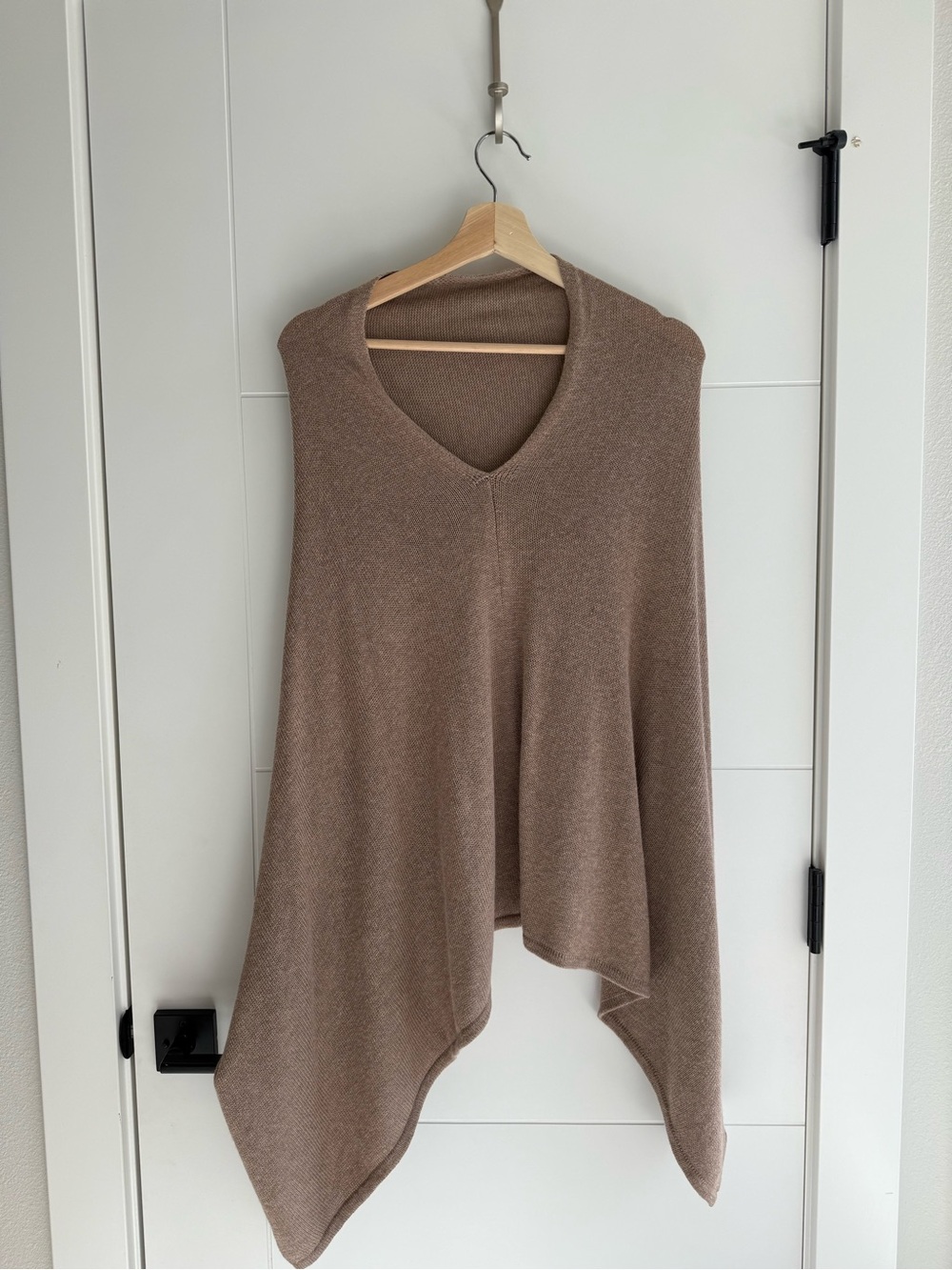 NWOT J. Crew Taupe V-Neck Knit Poncho